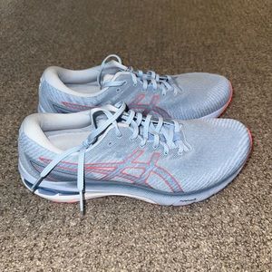 Women’s ASICS GT 2000-10